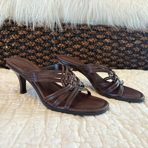 Tommy Bahama Women's 7.5 Brown‎ Braided Leather Strappy Kitten Heeled Sandals
